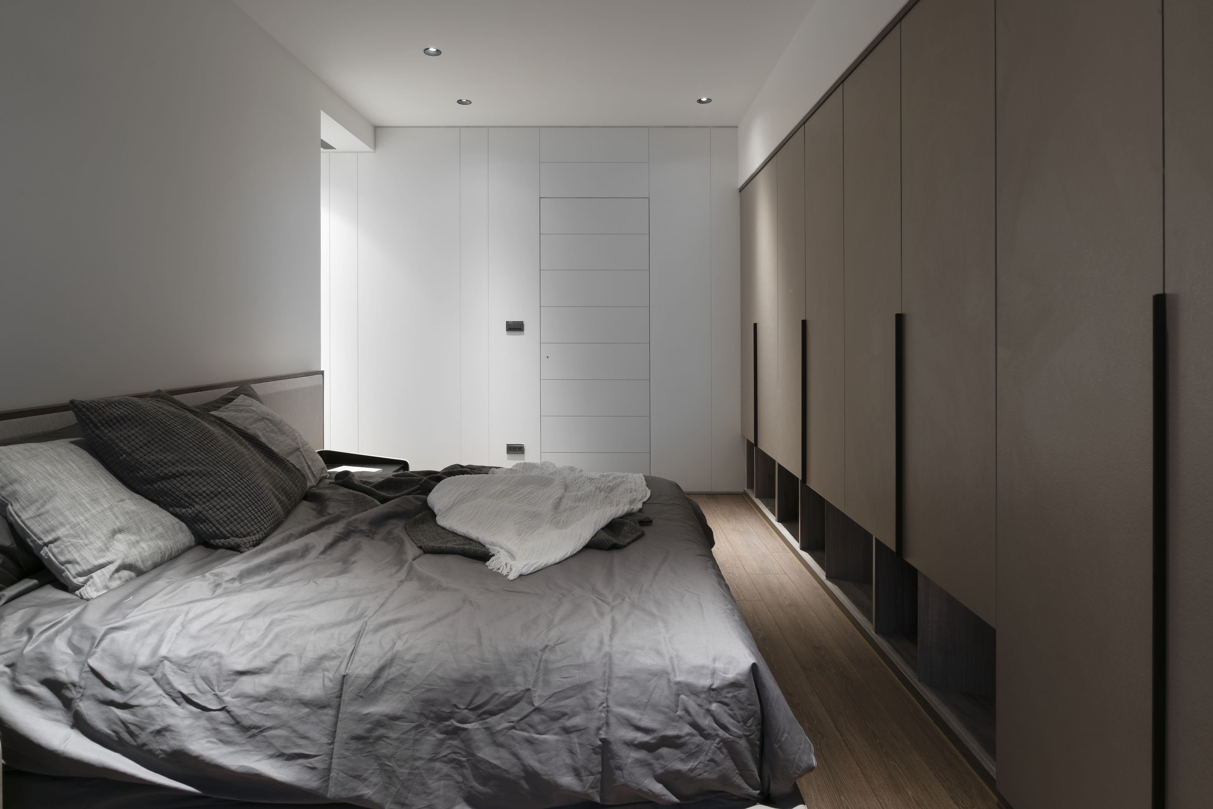 door-025