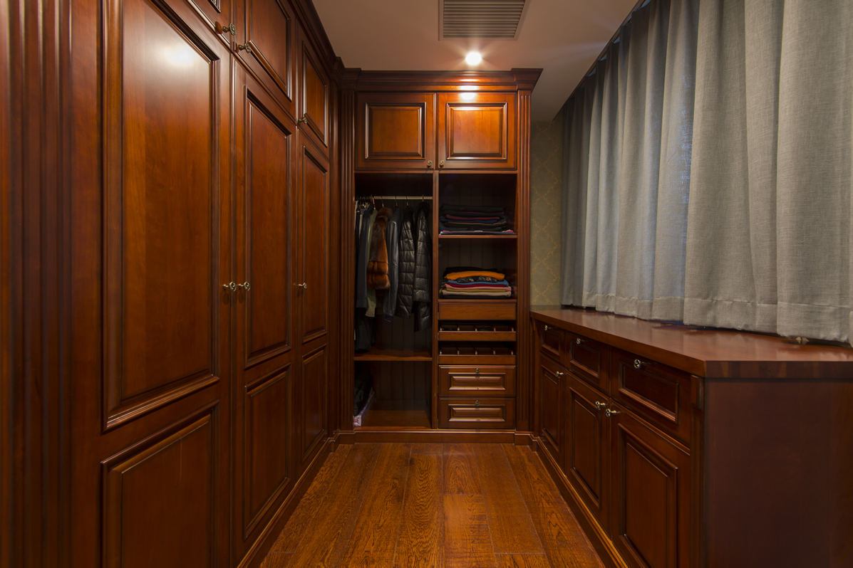 classic-wardrobe-016